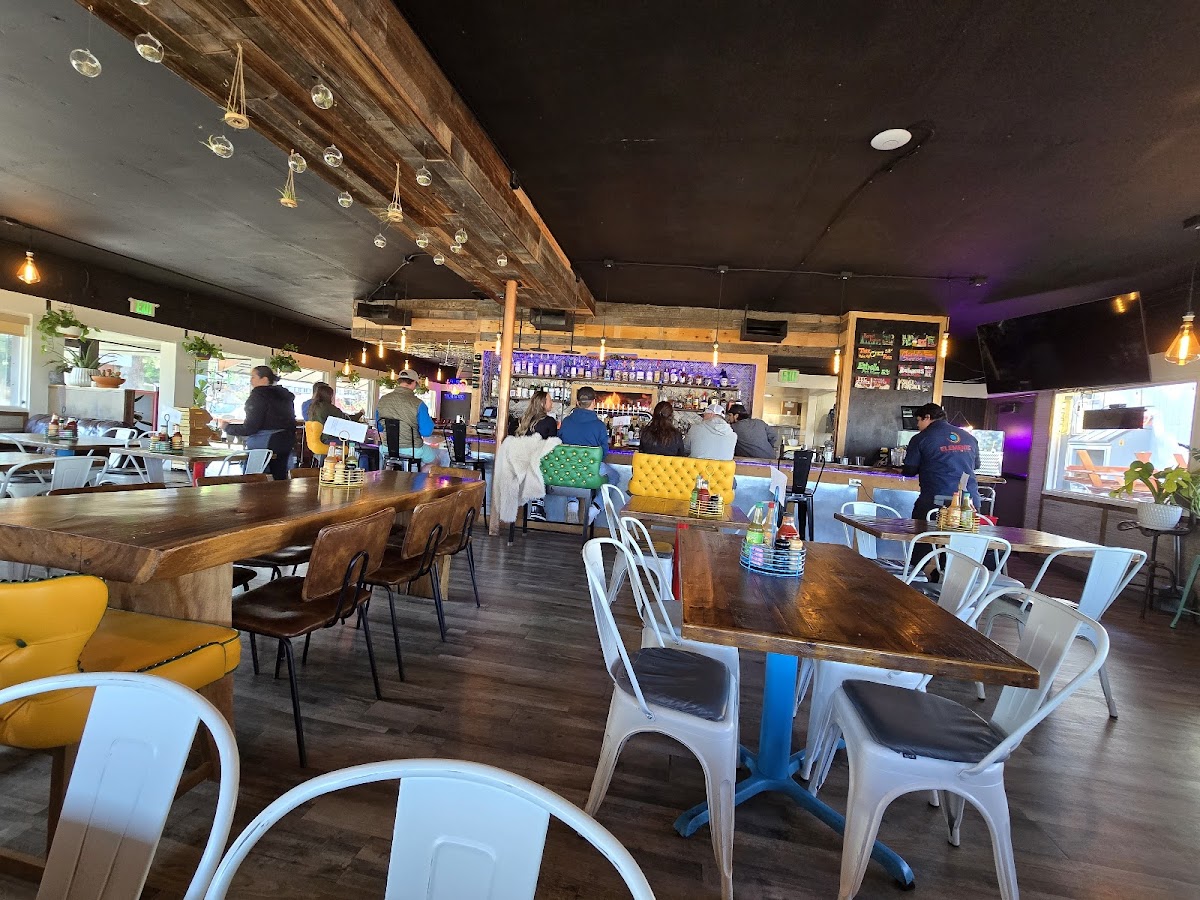 Elements Eatery & Bar